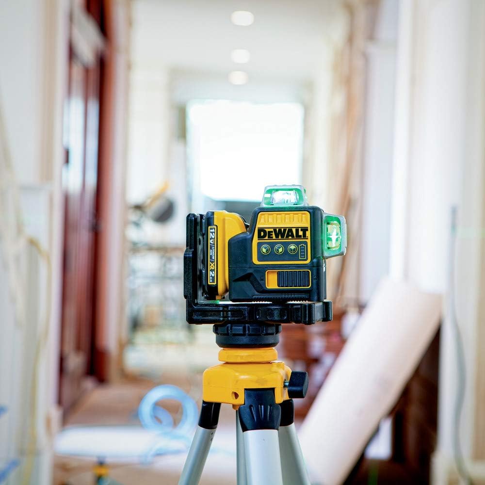 DEWALT 12V MAX Laser Level, Green Line Laser, 3-Way, 360 Degree Professional Laser with Durable Carrying Case, Cordless/Rechargeable (DW089LG)