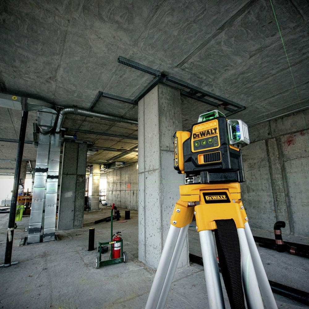 DEWALT 12V MAX Laser Level, Green Line Laser, 3-Way, 360 Degree Professional Laser with Durable Carrying Case, Cordless/Rechargeable (DW089LG)